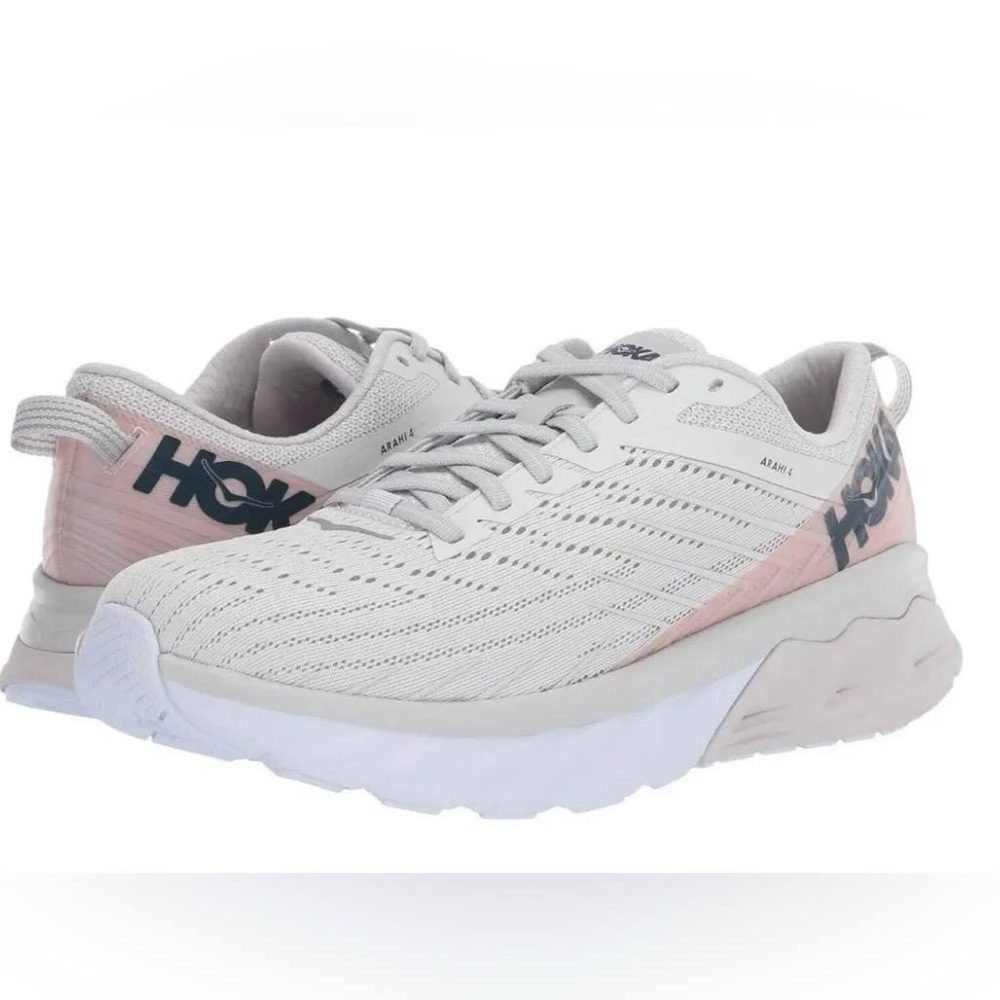 Hoka Arahi 4 size 8